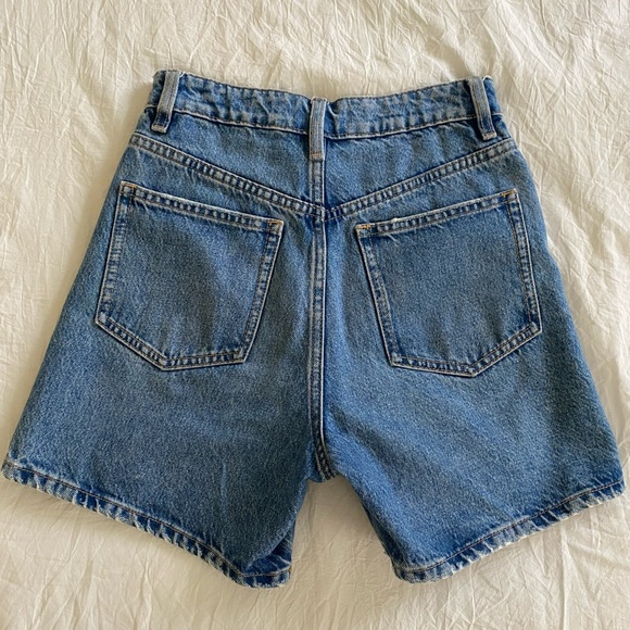 Zara High Waisted Shorts - Picture 2 of 5
